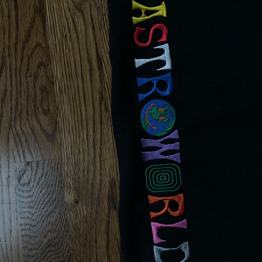 Travis Scott Astroworld Sweatpants Size M - Picture 4 of 5